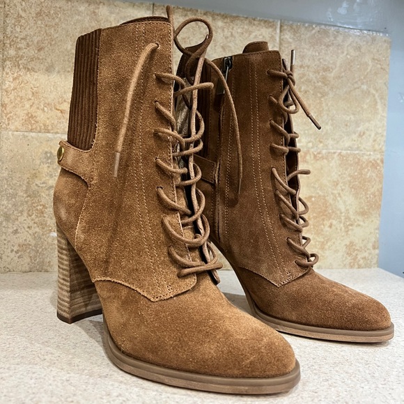 Michael Kors Carrigan Booties - Picture 1 of 6